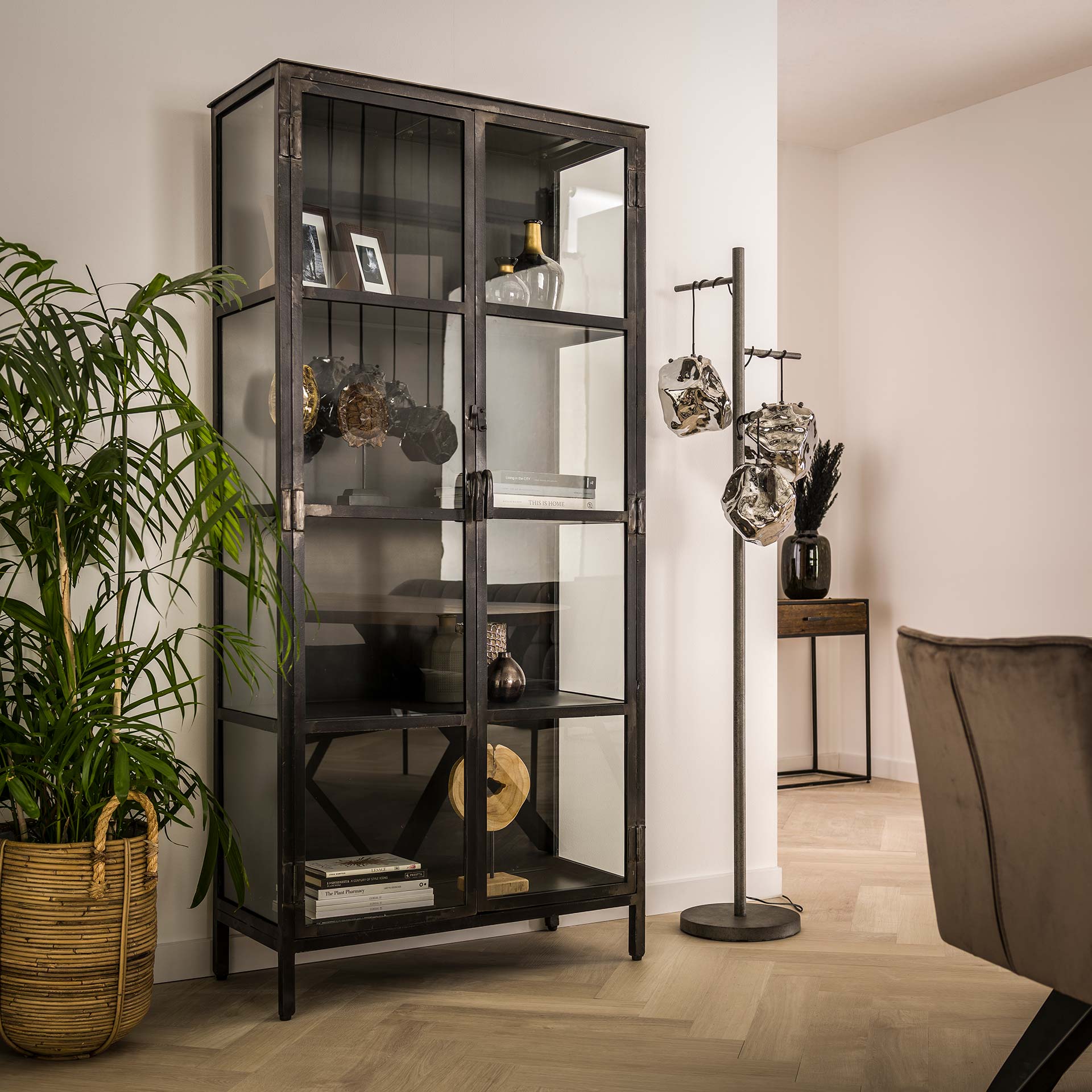 Vitrine – Evo Living – Gun metal