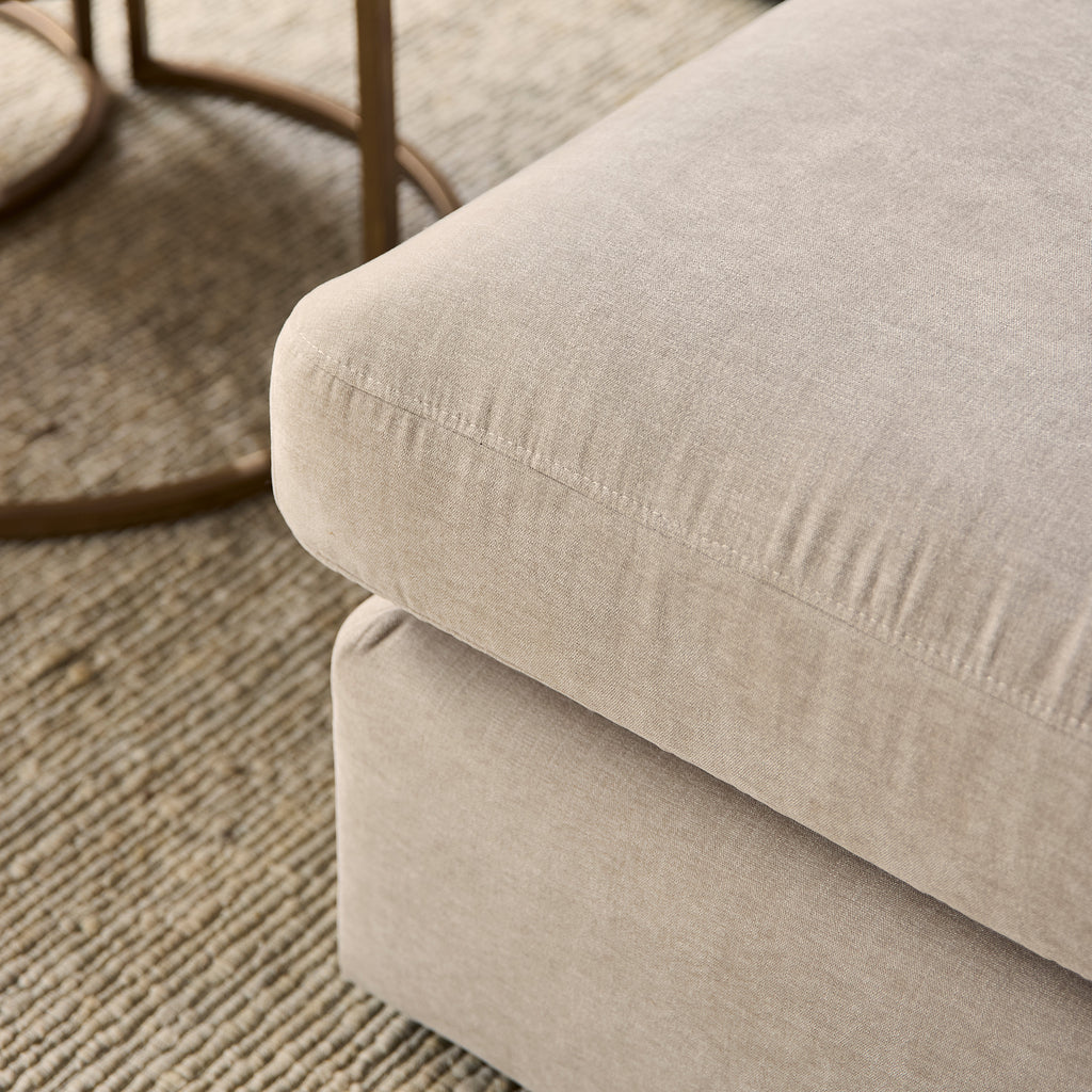 Ecksofa Jazz Toffee – MeinLieblingsplatz Couch mit Ottomane rechts, 271 x 222 cm