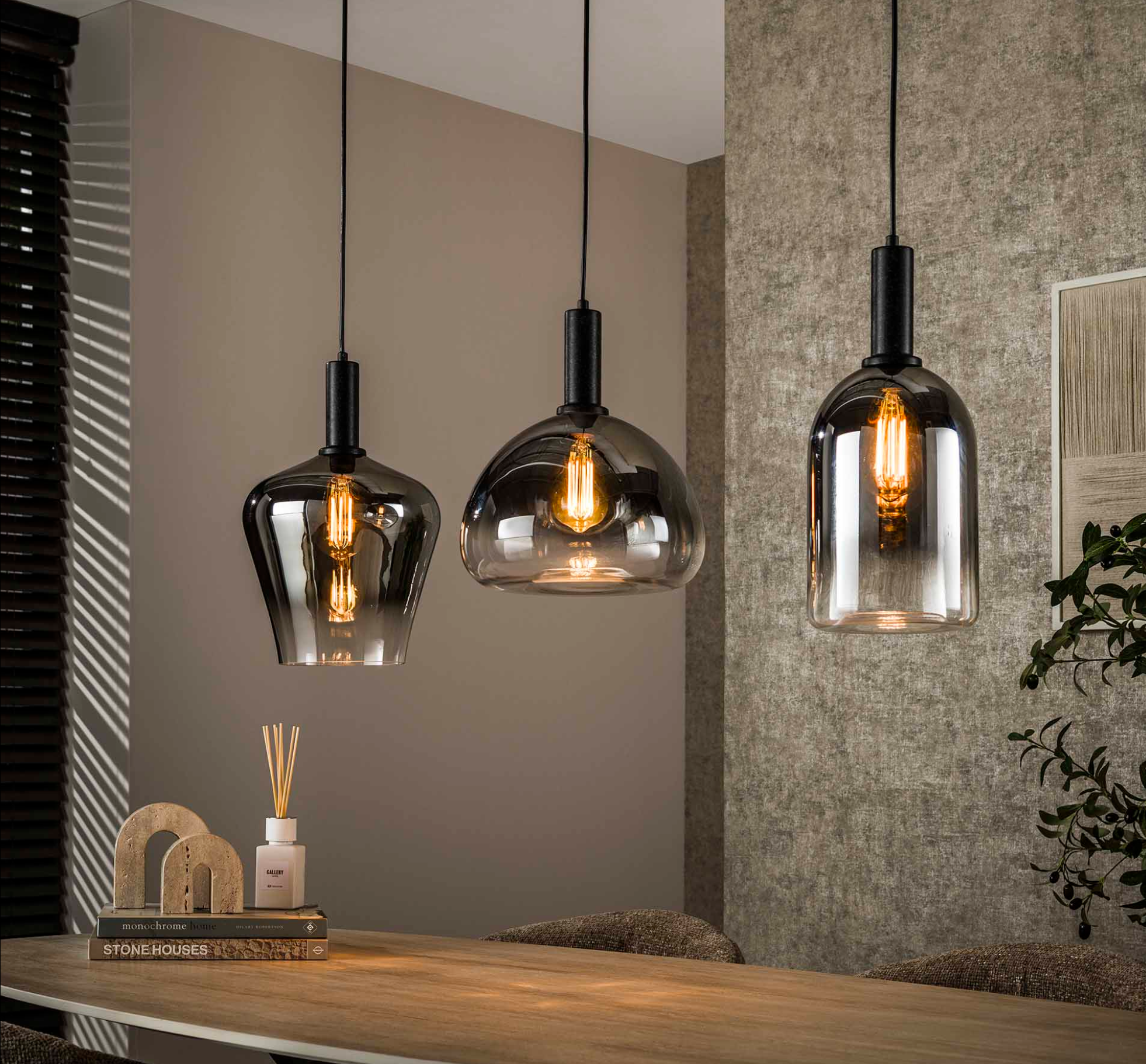 Pendelleuchte Lumea – 3-flammig, höhenverstellbar bis 150 cm, Glas mit Chromverlauf