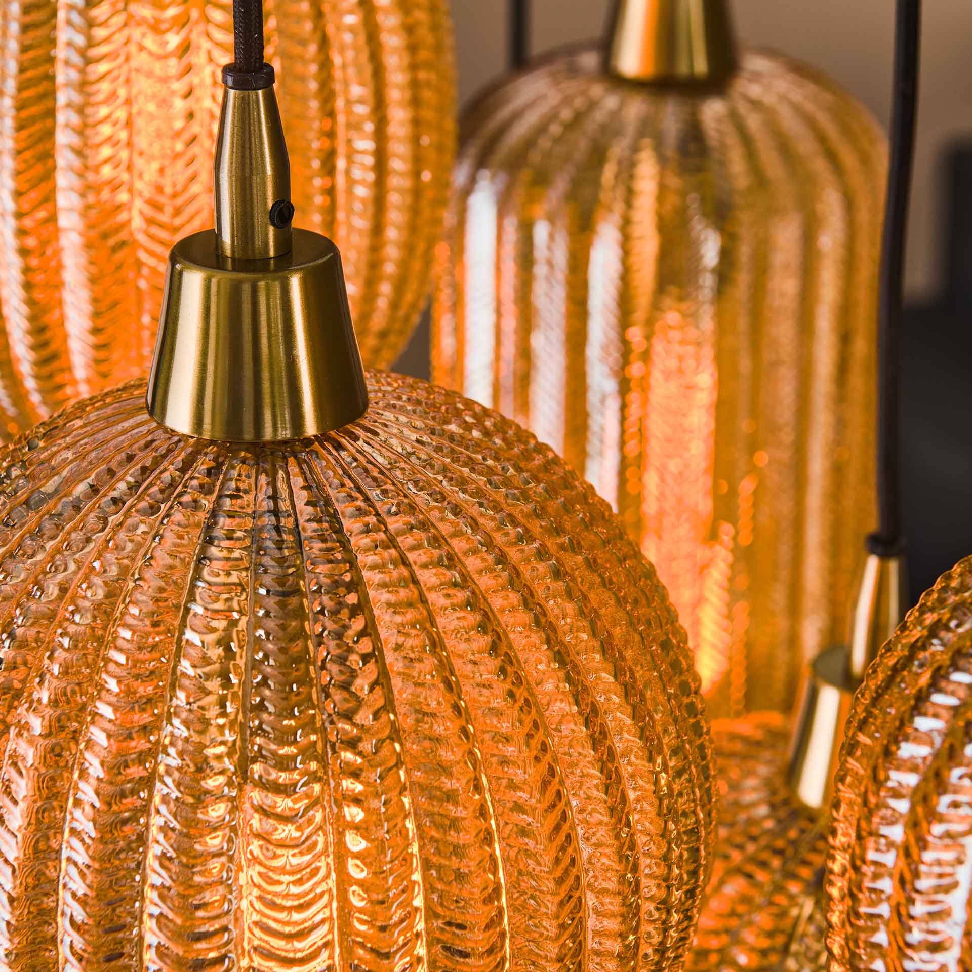 Hängeleuchte – Vivo Noir – Glas – Amber color glas