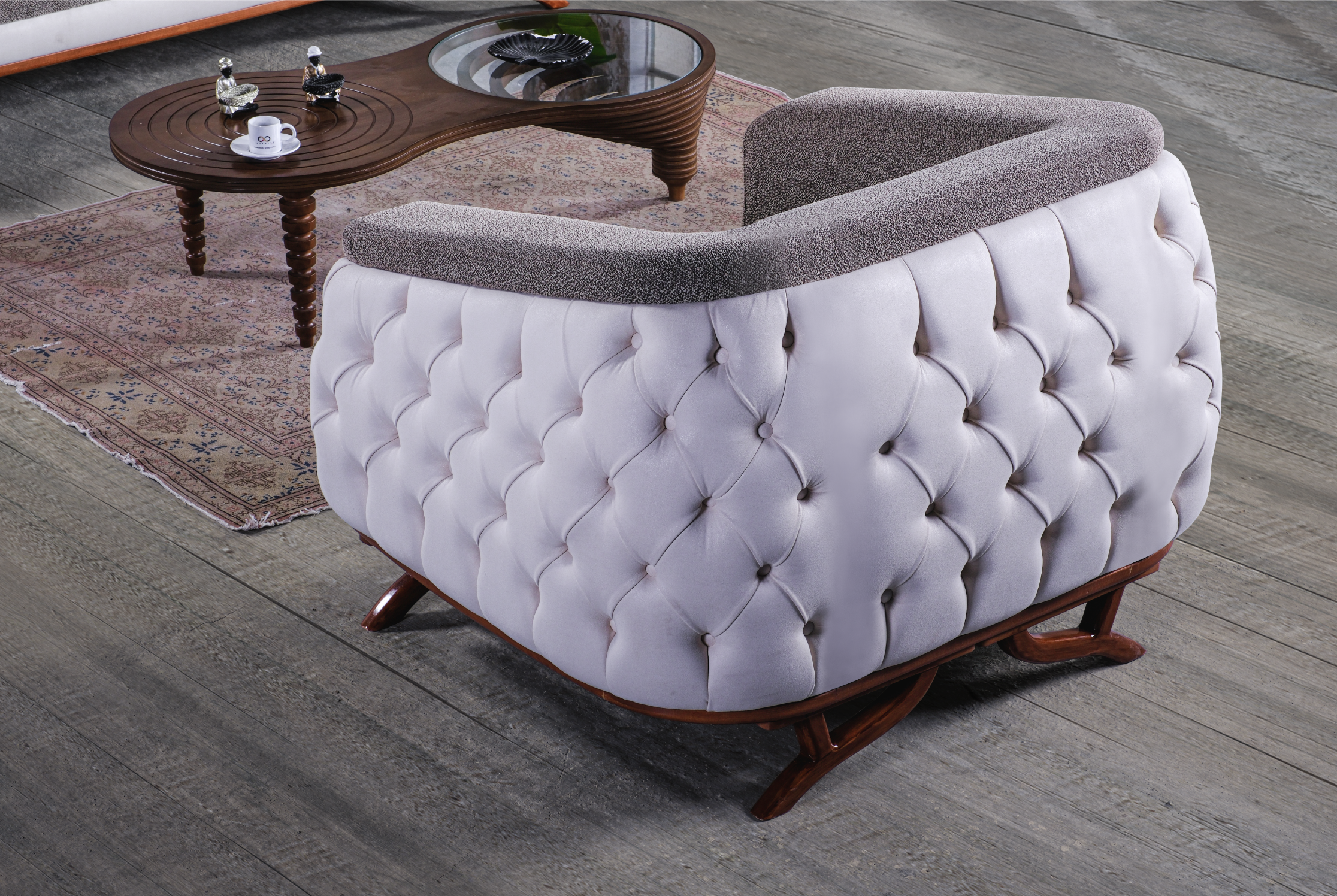 Glorya Plus Sofa