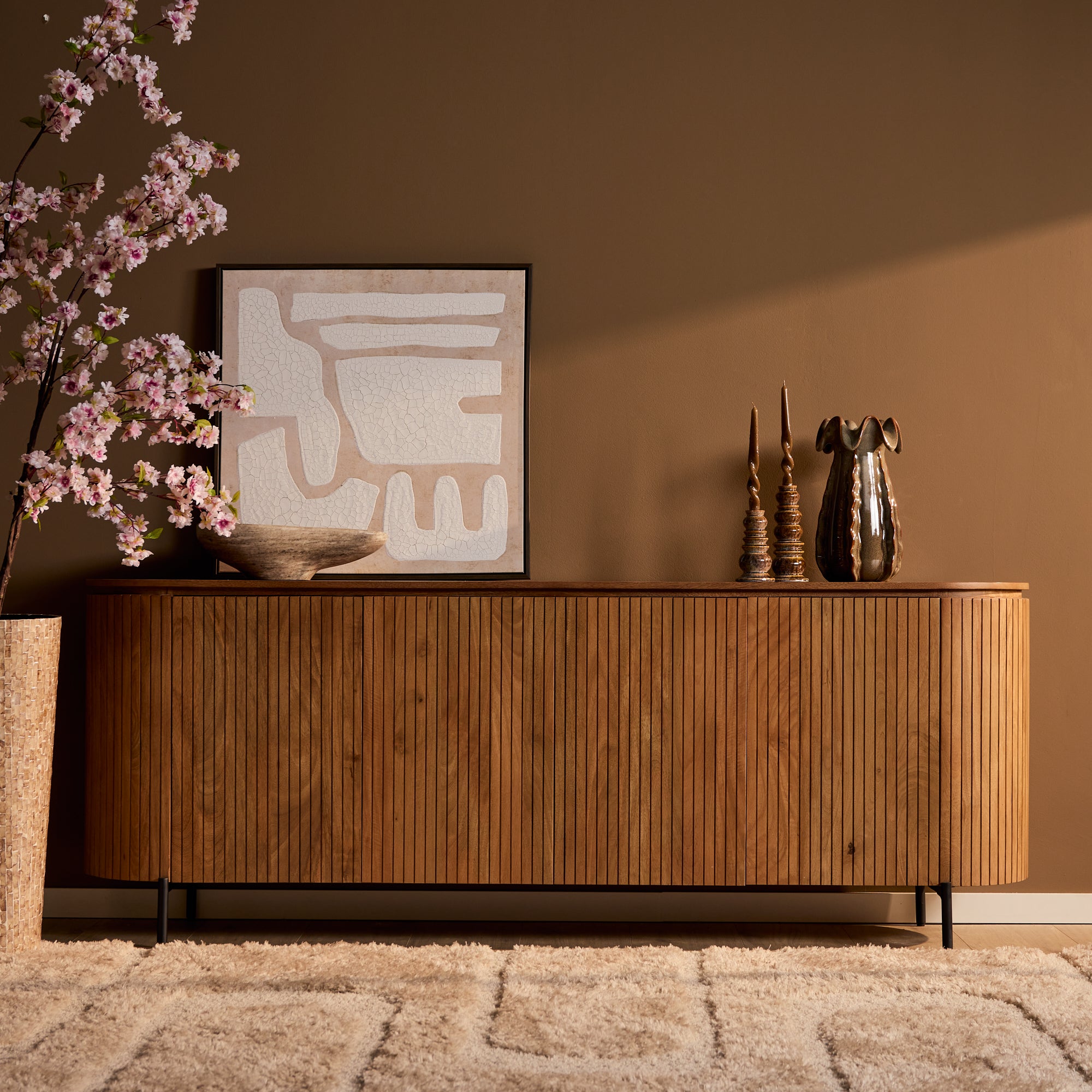 Sideboard Sole Natur 210x45x90 cm – moderne Mangoholz Kommode mit Lamellenfront & viel Stauraum