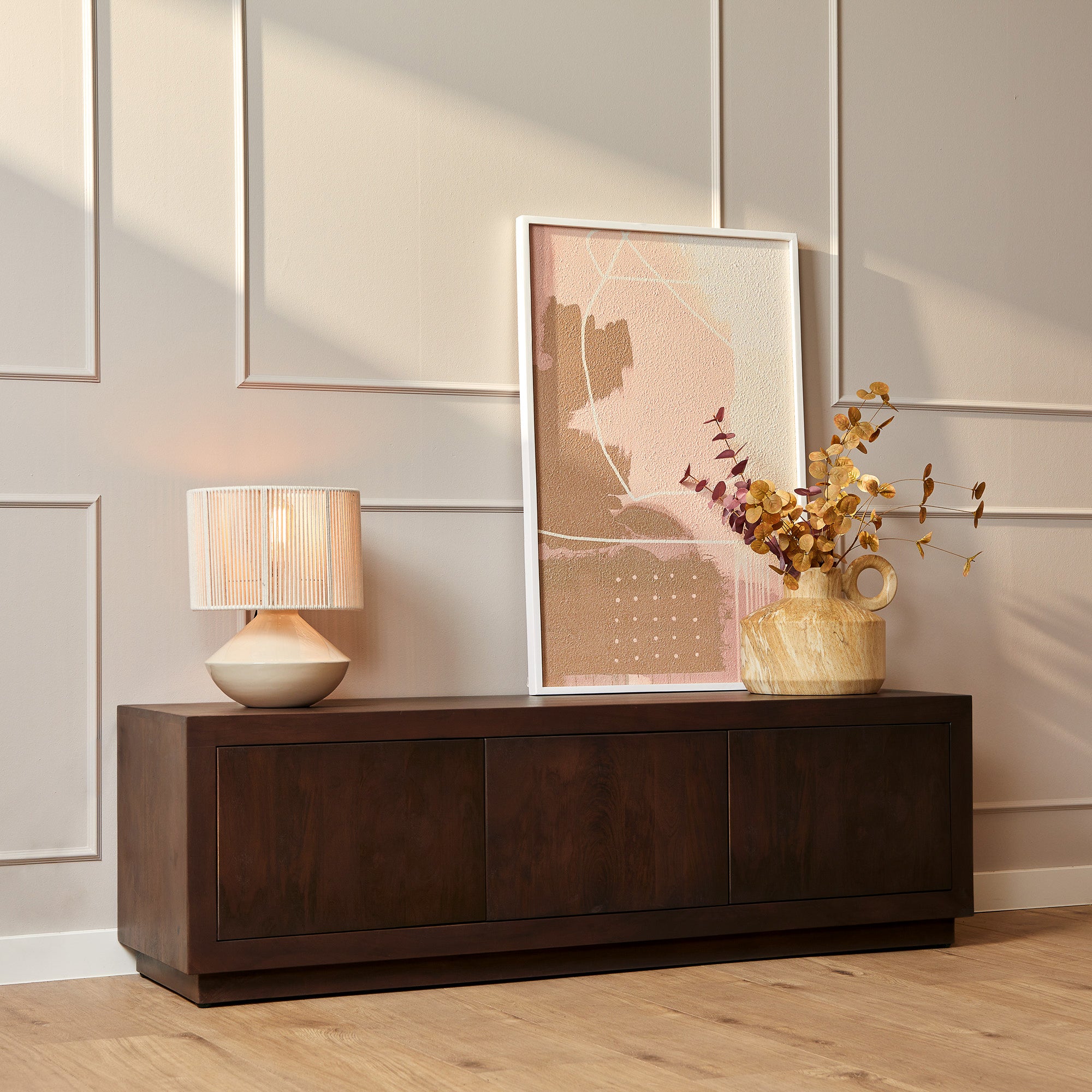 TV-Board Bali Braun – Lowboard aus Mangoholz mit Push-to-Open-System, 150 x 45 x 46 cm